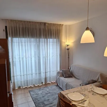Bonito Y Comodo A 200 M De La Playa Appartement Lloret de Mar